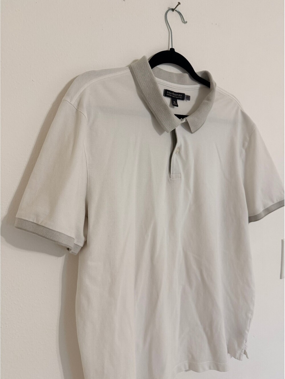 Banana Republic Performance Pique Polo Shirt White Gray Trim Men's XL - Picture 3 of 7
